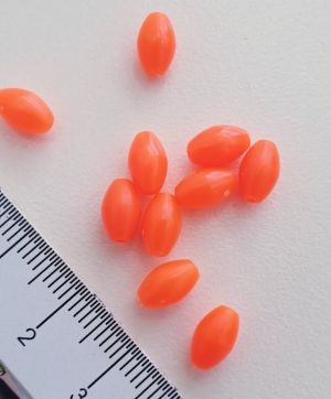10 pièces de perles en plastique dur